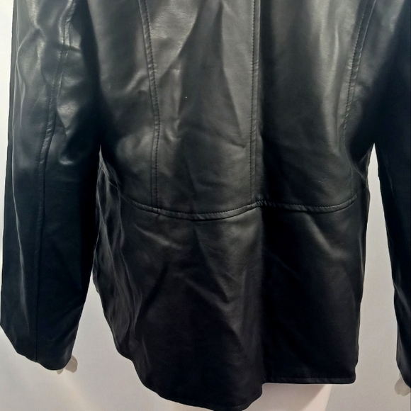 Women Plus Quilted Leather Jacket - Picture 7 of 11